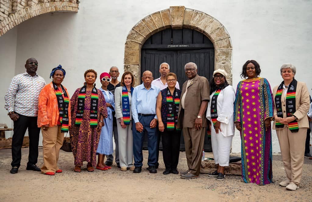 ghana logos tour